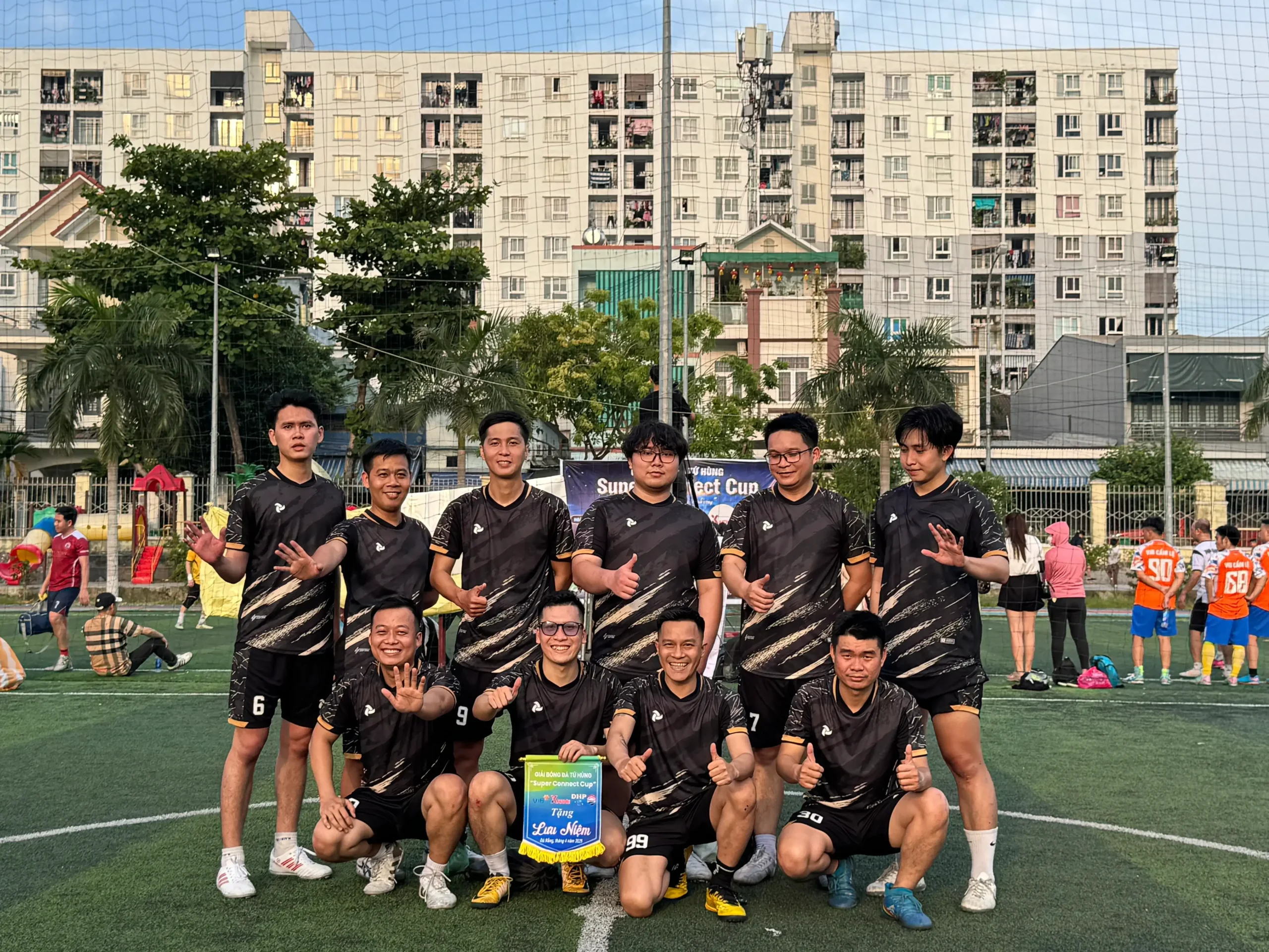 doi-ngu-xhome-da-nang-7